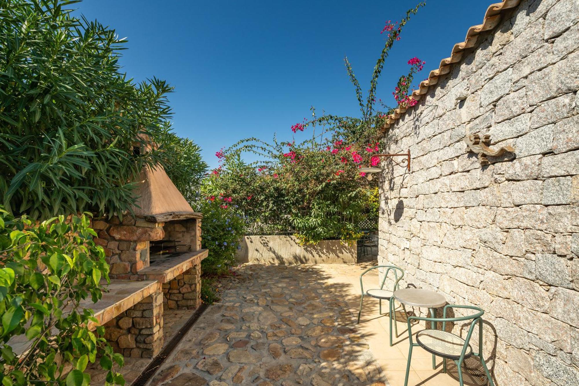 Villa Bouganville Cala Sinzias Castiadas Exterior foto